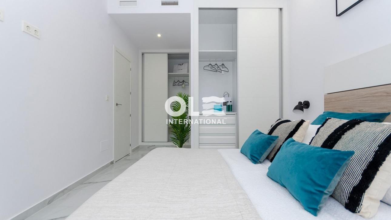 Новое здание - Villa - Torrevieja - Torretas