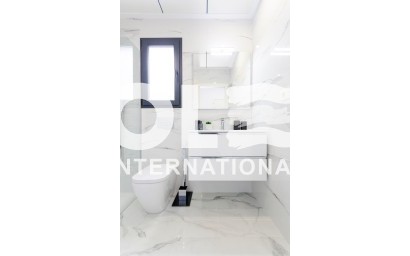 Новое здание - Villa - Torrevieja - Torretas