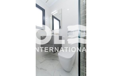 Новое здание - Villa - Torrevieja - Torretas