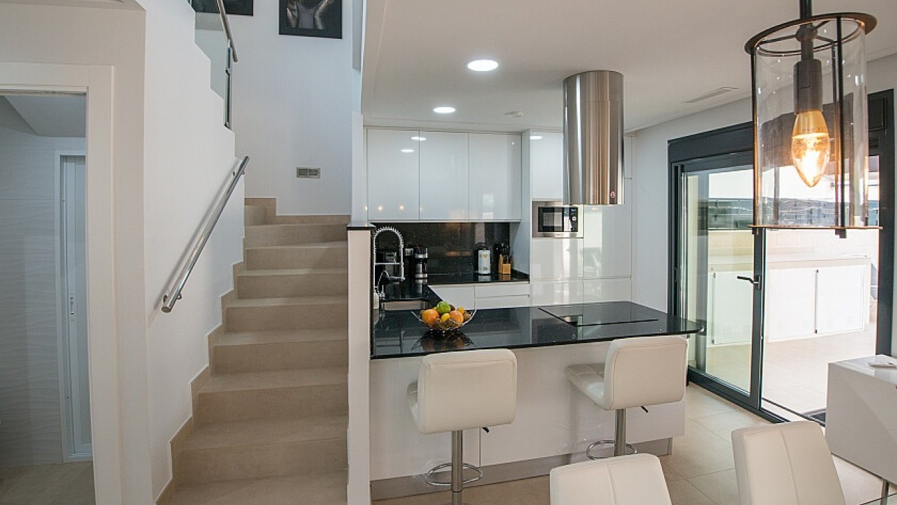Resale - Semidetached villa - Benijofar