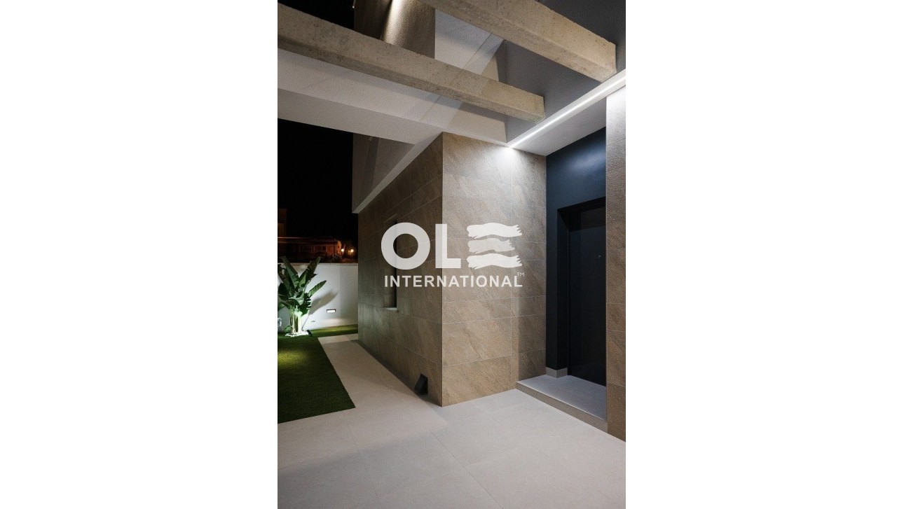 Новое здание - Villa - San Miguel de Salinas - Blue Lagoon