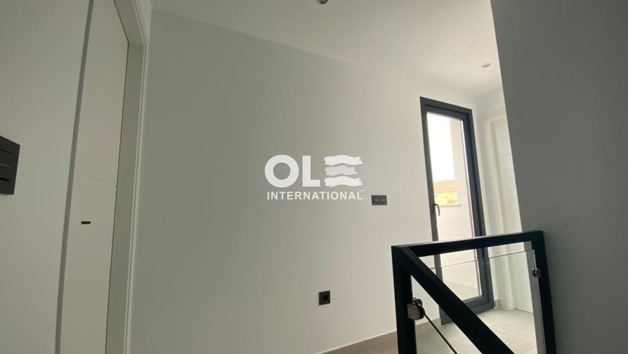 Новое здание - Villa - Los Alcazares - La Concha
