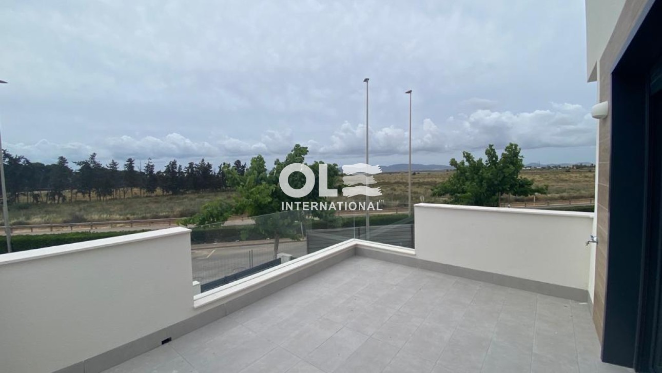 Новое здание - Villa - Los Alcazares - La Concha