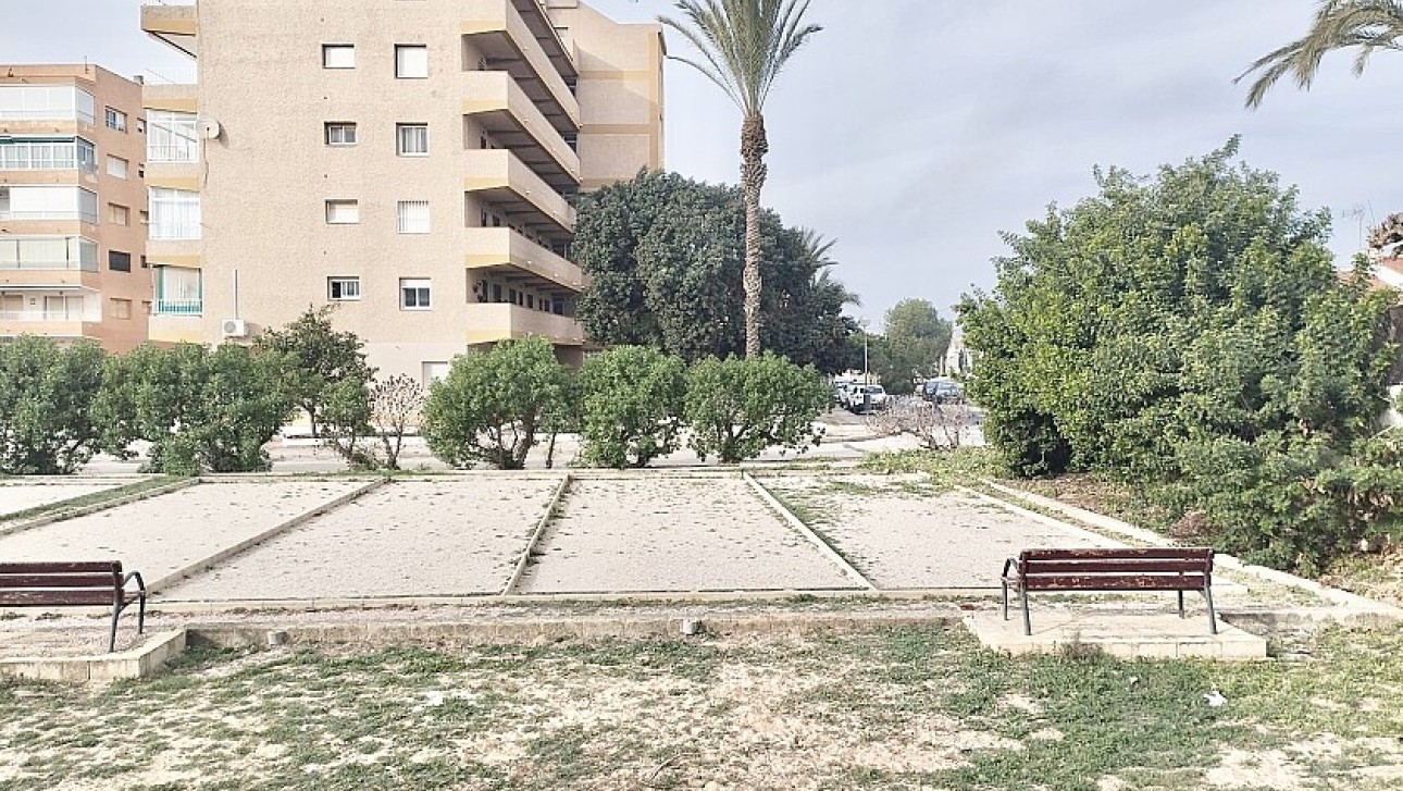 Resale - Apartment - Guardamar del Segura