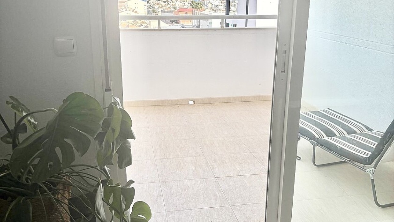 Resale - Apartment - Torrevieja - La Mata