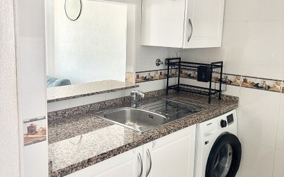 Resale - Apartment - Torrevieja - La Mata