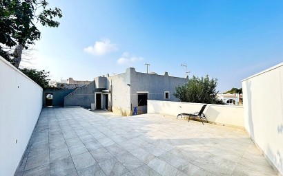 Resale - Semidetached villa - Torrevieja - Los Balcones
