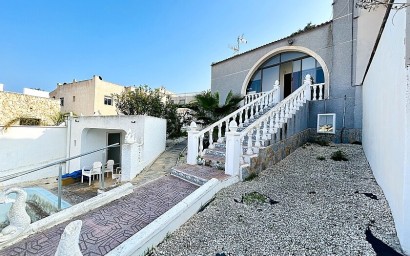 Resale - Semidetached villa - Torrevieja - Los Balcones