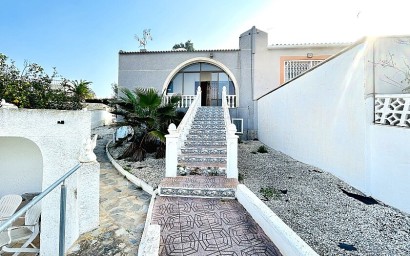 Resale - Semidetached villa - Torrevieja - Los Balcones