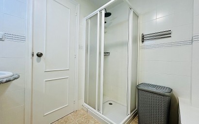 Resale - Apartment - Torrevieja - Playa del Acequión