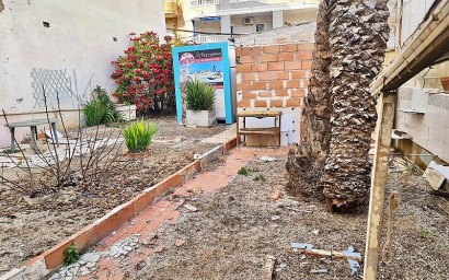 Odsprzedaż - Land - Torrevieja - Playa del Cura