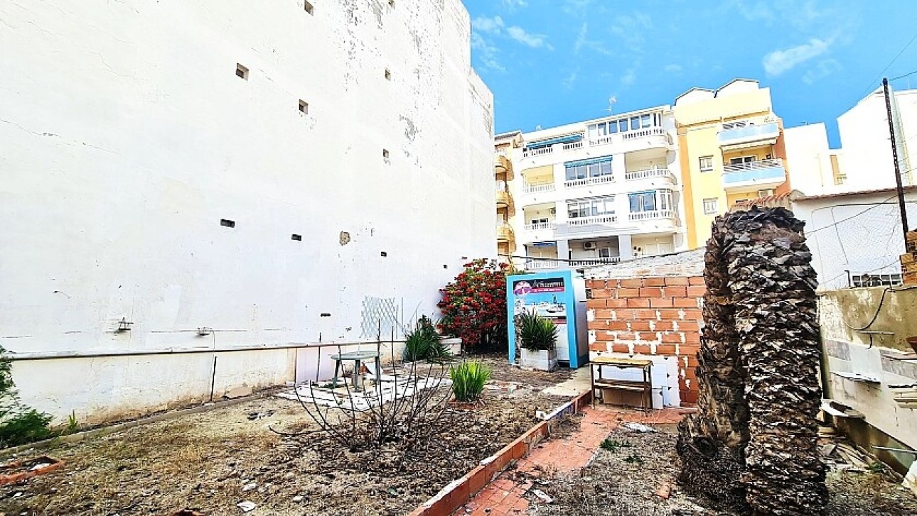 Odsprzedaż - Land - Torrevieja - Playa del Cura