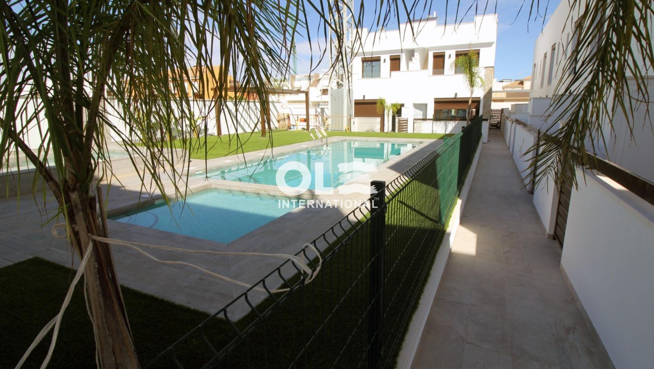 Новое здание - Villa - Pilar de la Horadada - parque Andromeda