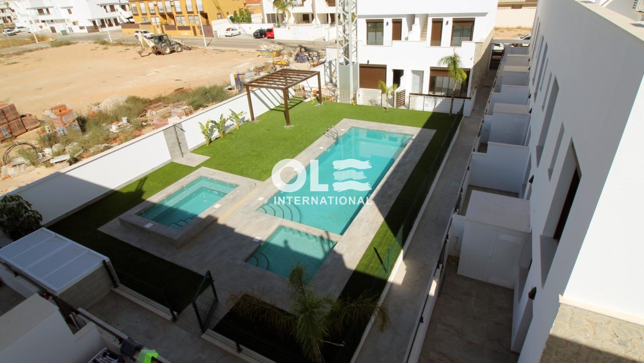 Новое здание - Villa - Pilar de la Horadada - parque Andromeda
