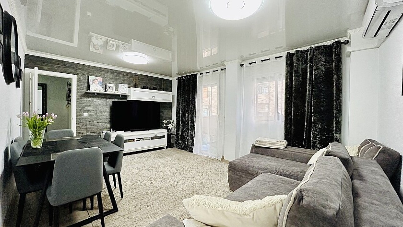 Resale - Apartment - Torrevieja - Nueva Torrevieja