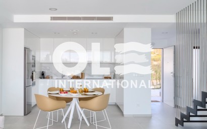 Новое здание - Villa - Baños y Mendigo - Altaona Golf