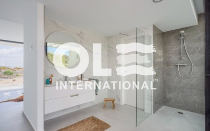 Новое здание - Villa - Baños y Mendigo - Altaona Golf