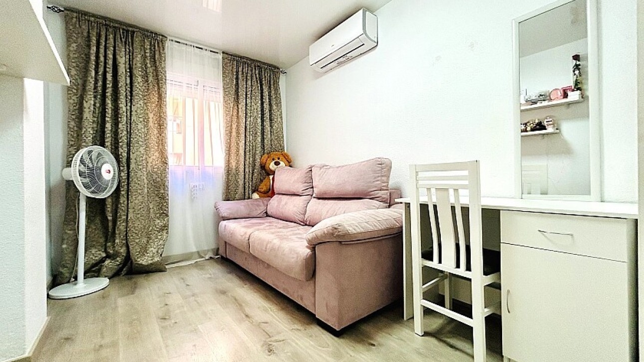 Resale - Apartment - Torrevieja - Nueva Torrevieja