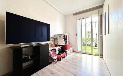 Resale - Apartment - Torrevieja - Nueva Torrevieja