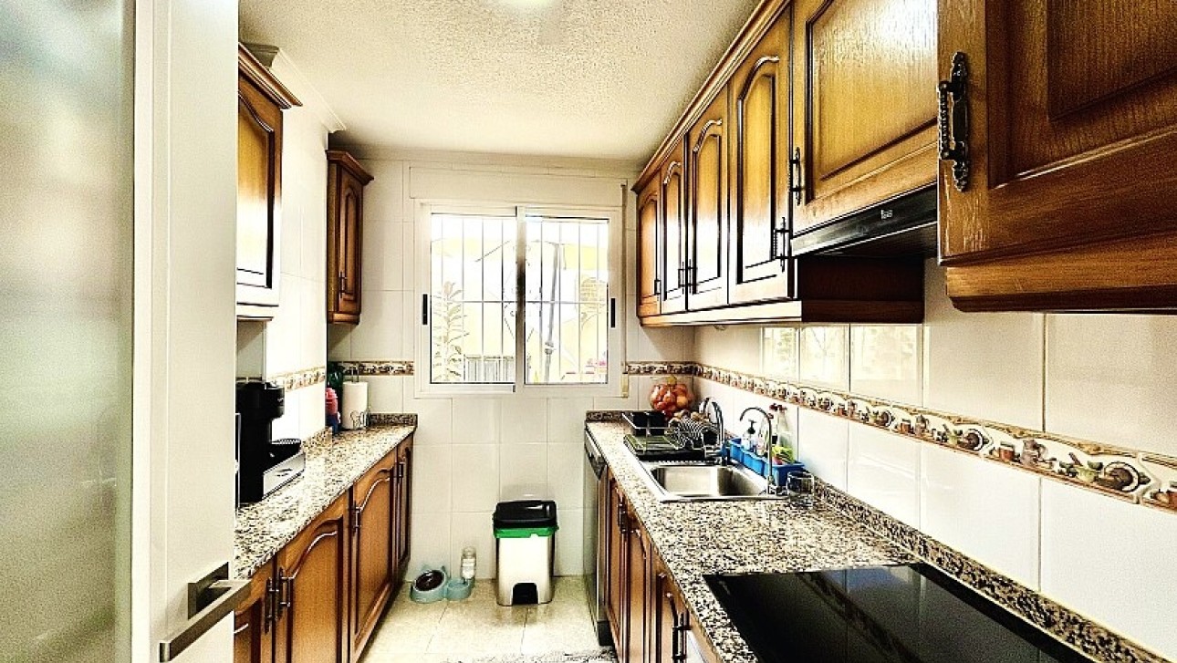Resale - Apartment - Torrevieja - Nueva Torrevieja