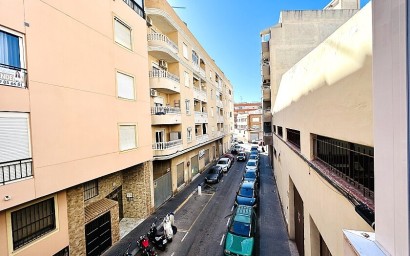 Resale - Apartment - Torrevieja - Nueva Torrevieja