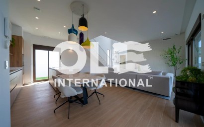 Новое здание - Villa - Finestrat - Golf Bahia