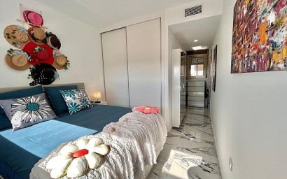 Resale - Apartment - Villamartin