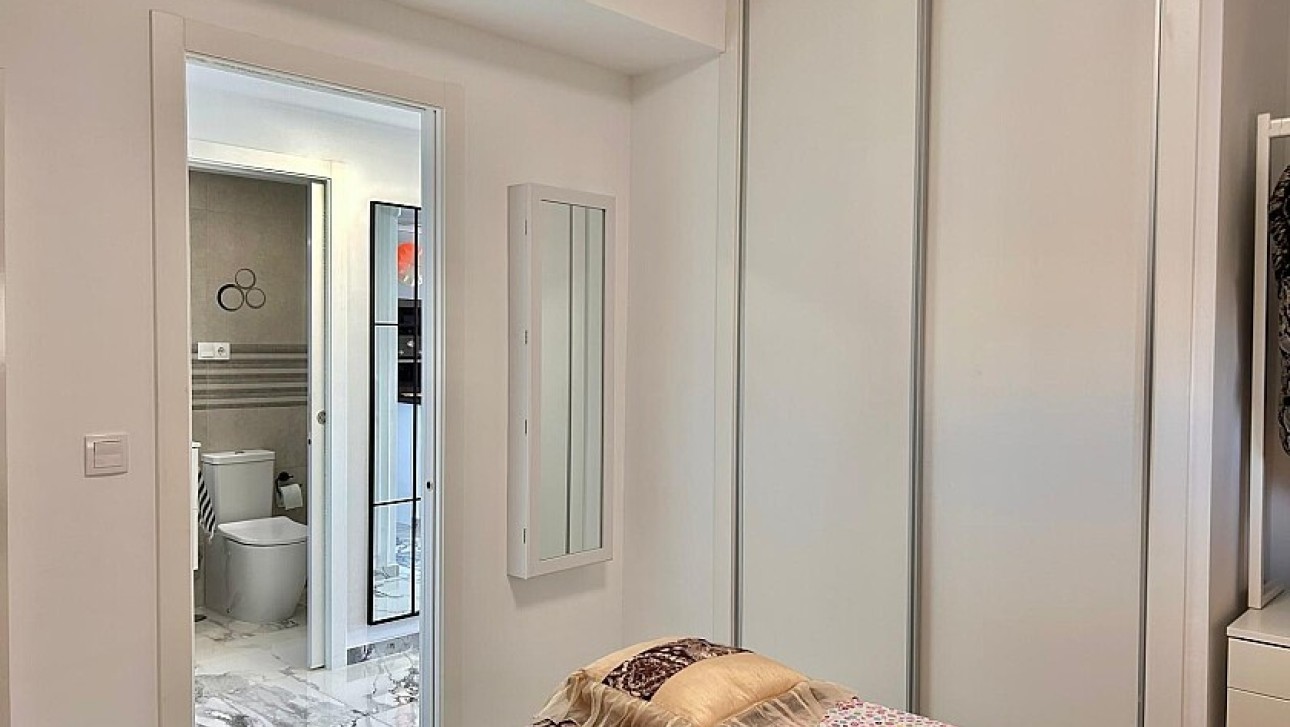 Resale - Apartment - Villamartin