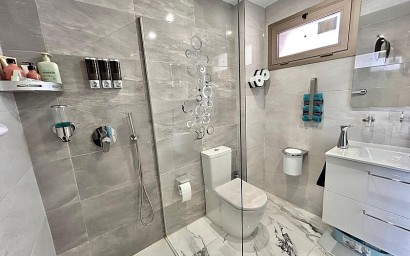 Resale - Apartment - Villamartin
