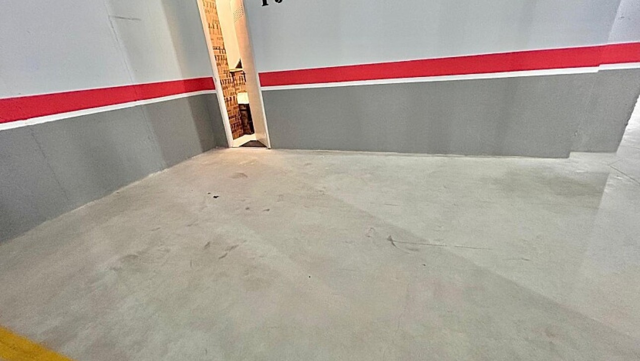 Resale - Apartment - Villamartin