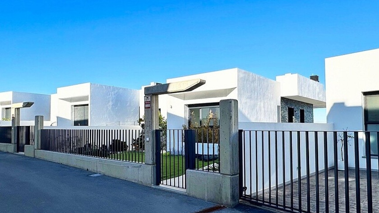 Resale - Villa - Ciudad Quesada