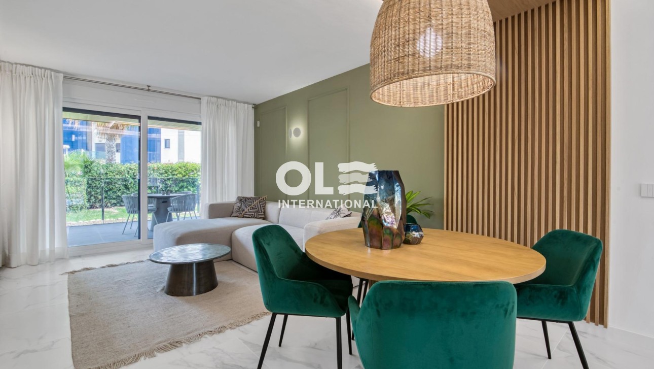 Новое здание - Apartment - Torrevieja - Punta Prima