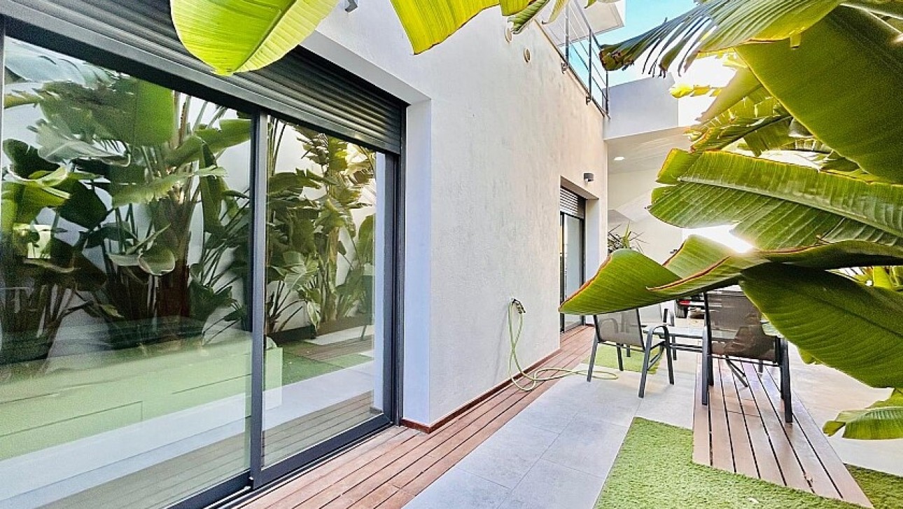 Resale - Villa - Ciudad Quesada