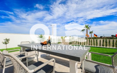 Новое здание - Villa - Pilar de la Horadada - Lo Romero Golf