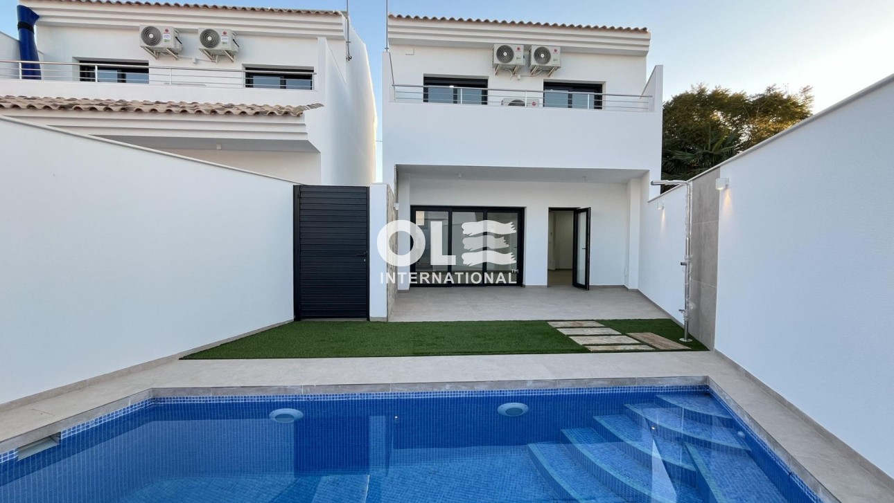 Новое здание - Villa - San Pedro del Pinatar - Lo Pagán