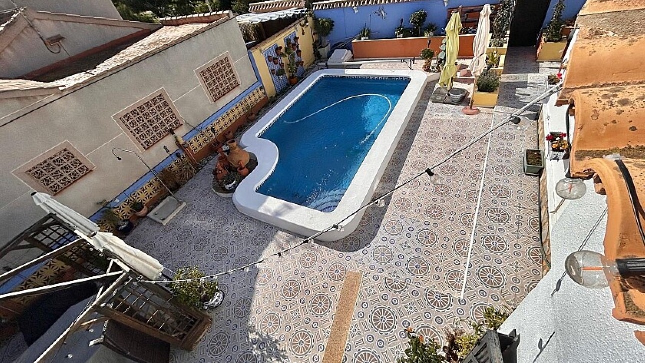Resale - Villa - Orihuela Costa - Playa Flamenca