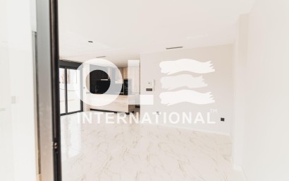 Новое здание - Villa - Orihuela Costa - Punta Prima