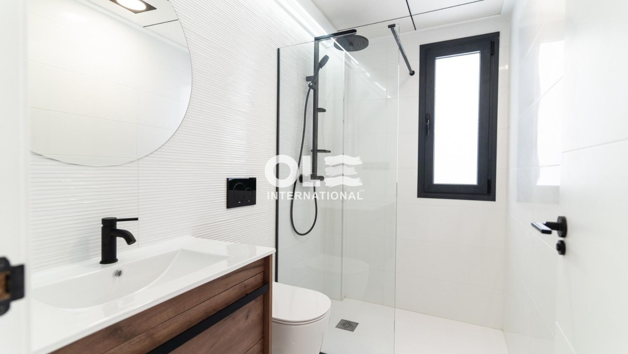 Новое здание - Villa - Orihuela Costa - Punta Prima