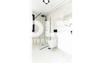 Новое здание - Villa - Orihuela Costa - Punta Prima