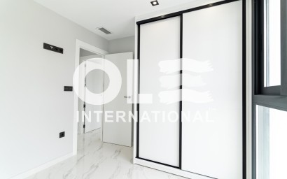 Новое здание - Villa - Orihuela Costa - Punta Prima