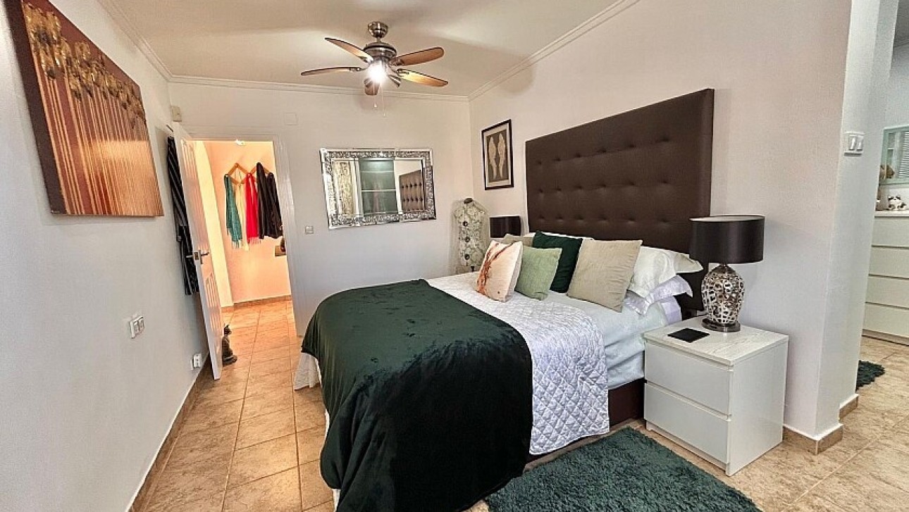 Resale - Villa - Orihuela Costa - Playa Flamenca