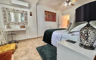 Resale - Villa - Orihuela Costa - Playa Flamenca