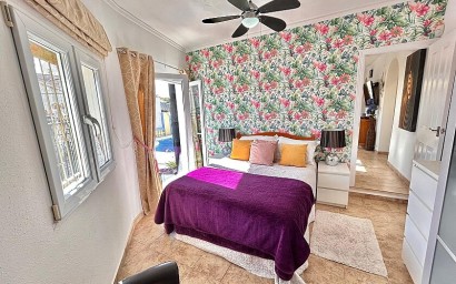 Resale - Villa - Orihuela Costa - Playa Flamenca