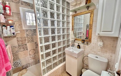 Resale - Villa - Orihuela Costa - Playa Flamenca