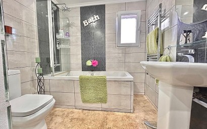 Resale - Villa - Orihuela Costa - Playa Flamenca