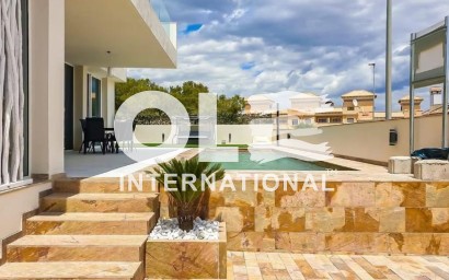 Новое здание - Villa - Orihuela Costa - PAU 26