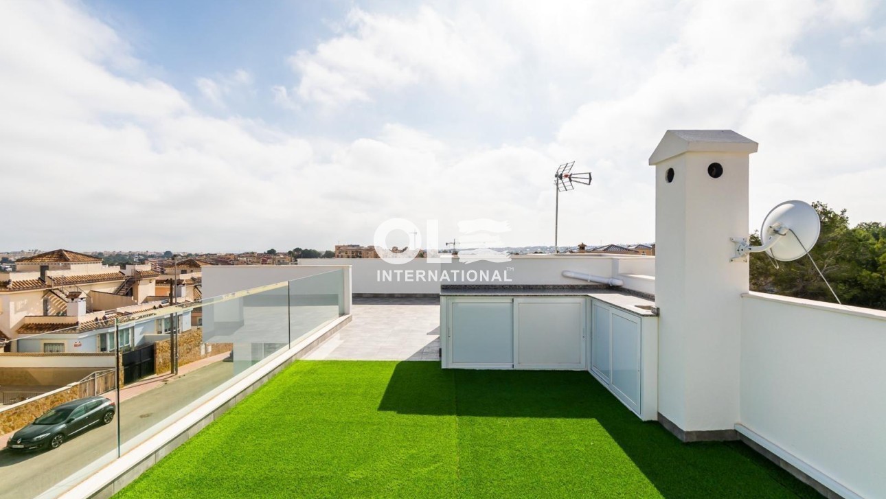 Новое здание - Villa - Orihuela Costa - PAU 26