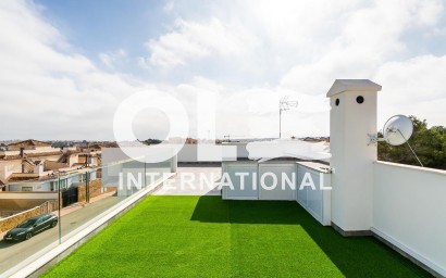 Новое здание - Villa - Orihuela Costa - PAU 26