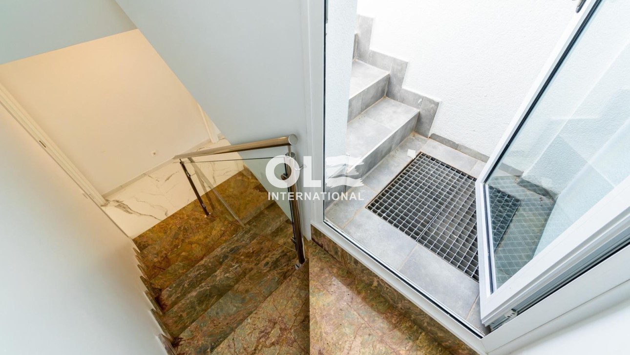 Новое здание - Villa - Orihuela Costa - PAU 26