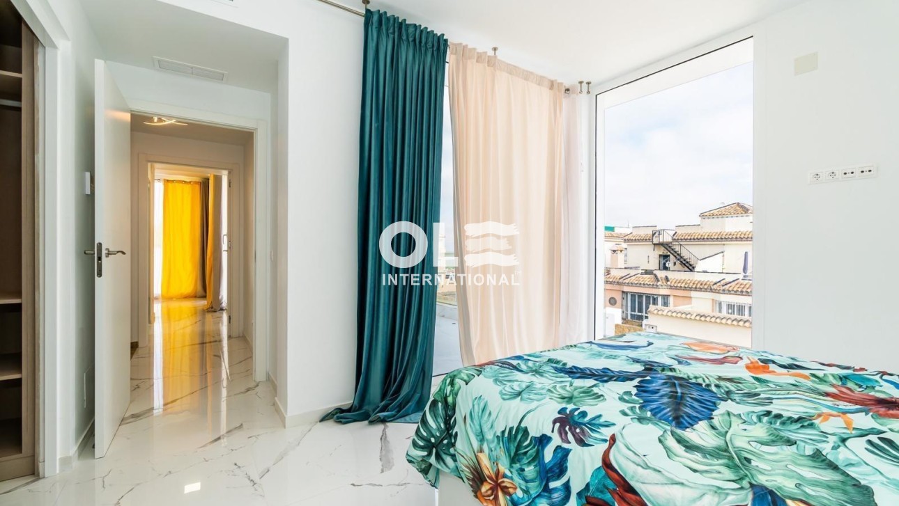 Новое здание - Villa - Orihuela Costa - PAU 26